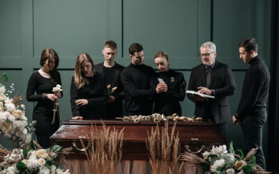 Elogio funebre: l’arte di ricordare e omaggiare