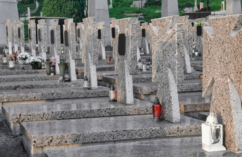 Lapidi cimiteriali